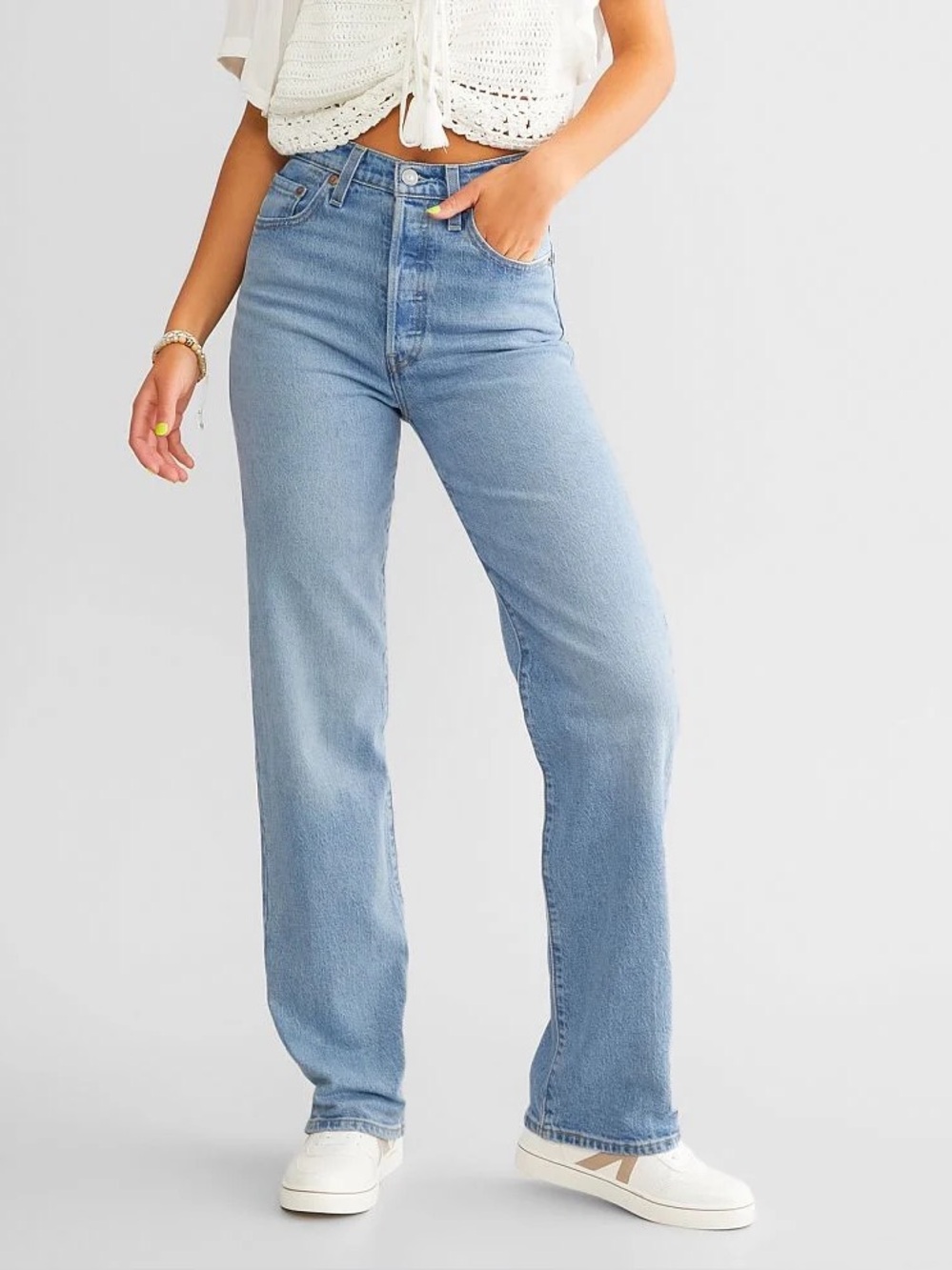 Levi’s ribcage straight jeans
